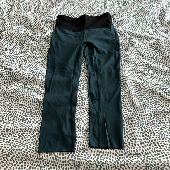 Lululemon Run The Day Crop 21” - Picture 4 of 11